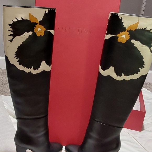 Valentino Black Floral Knee-High Boots - Picture 1 of 6